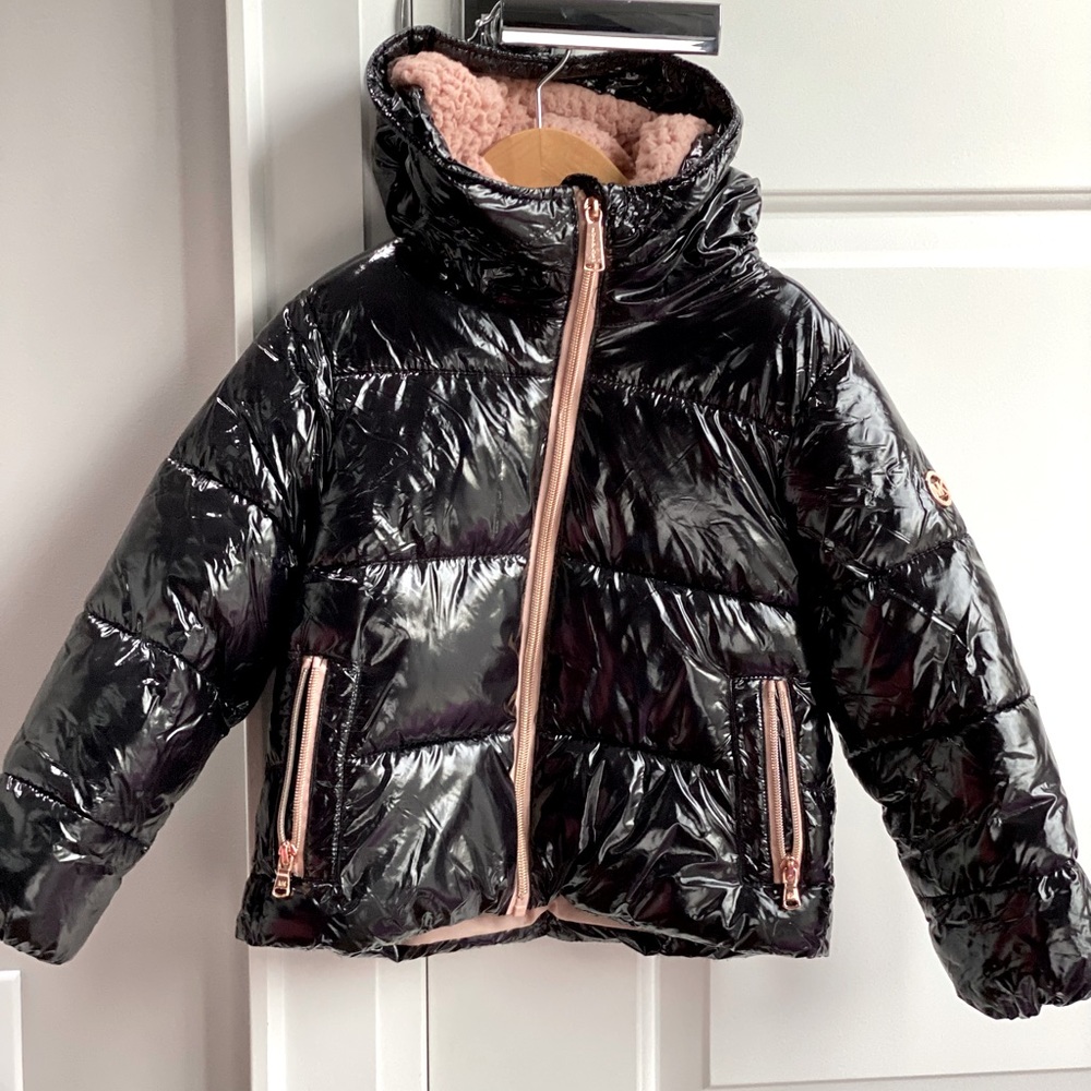 Michael Kors - shinny black Toddler Girl Puffer Jacket - Size:4T